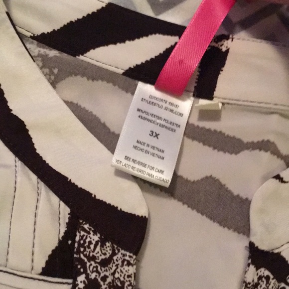 Blouse - Picture 3 of 3